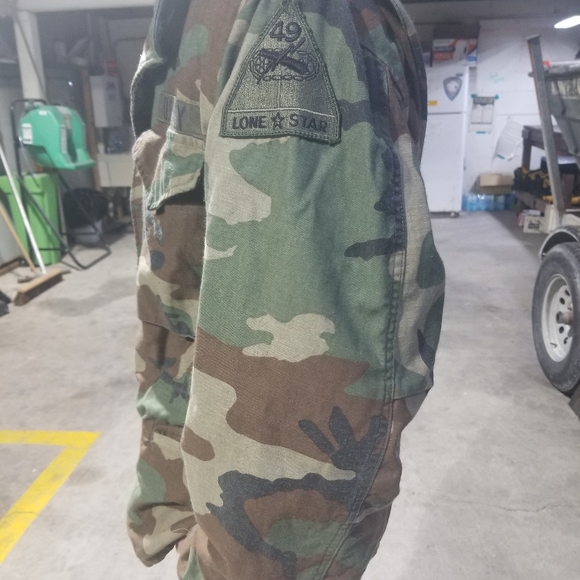 Army jacket - Picture 2 of 3